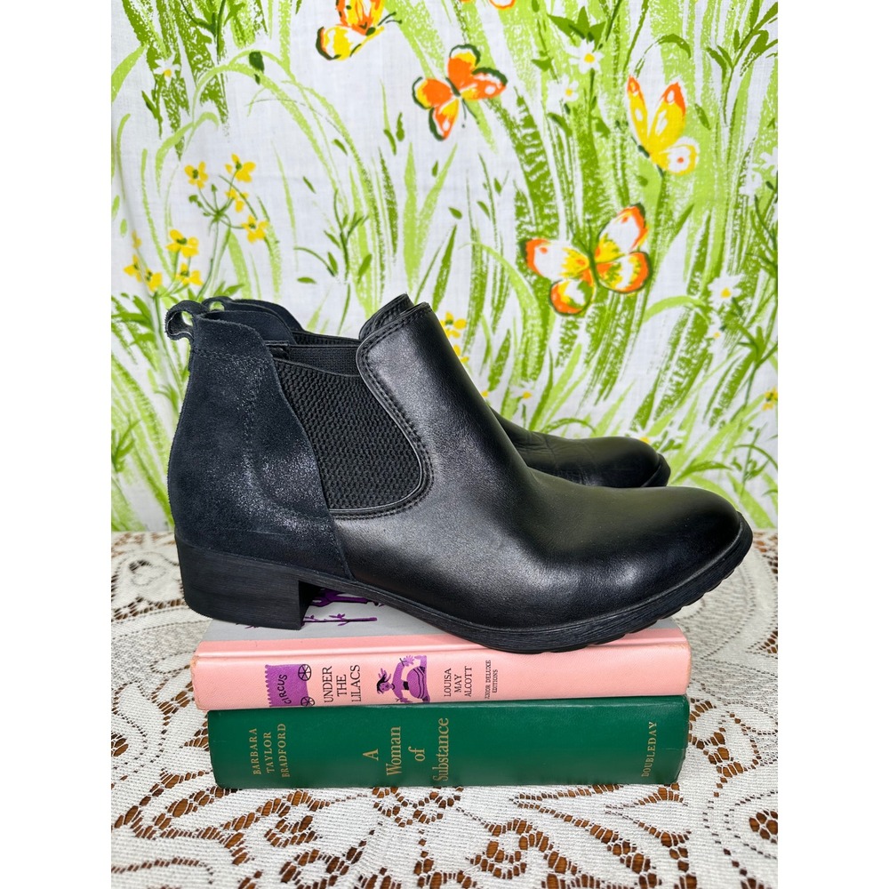 Aetrex Beth Black Leather Ankle Boots Metallic Suede Chelsea Bootie BB410 Size 9